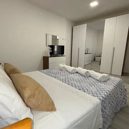 L'angolo Della Piazza Apartment Caltagirone