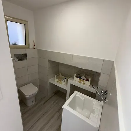 L'angolo Della Piazza * Caltagirone