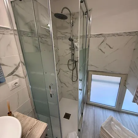 L'angolo Della Piazza * Caltagirone