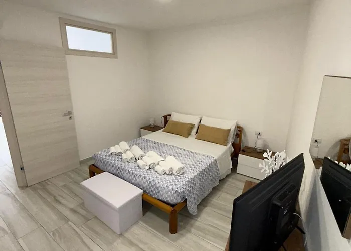 L'angolo Della Piazza Apartment Caltagirone